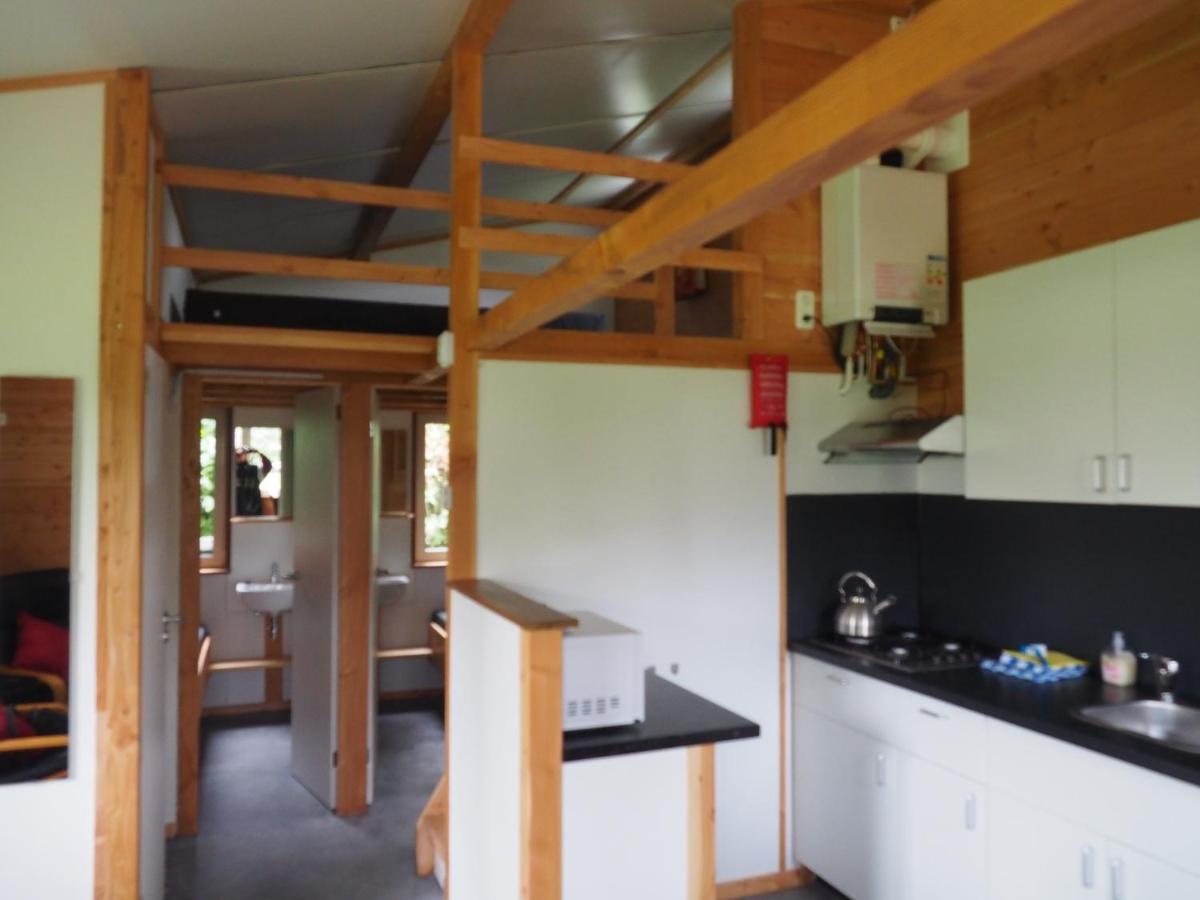 Chalet - Camping 'T Dekske Wintelre Eksteriør billede