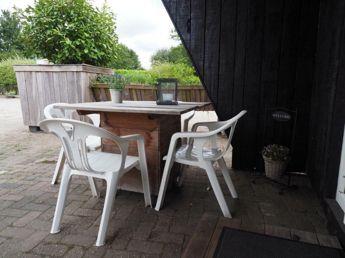 Chalet - Camping 'T Dekske Wintelre Eksteriør billede