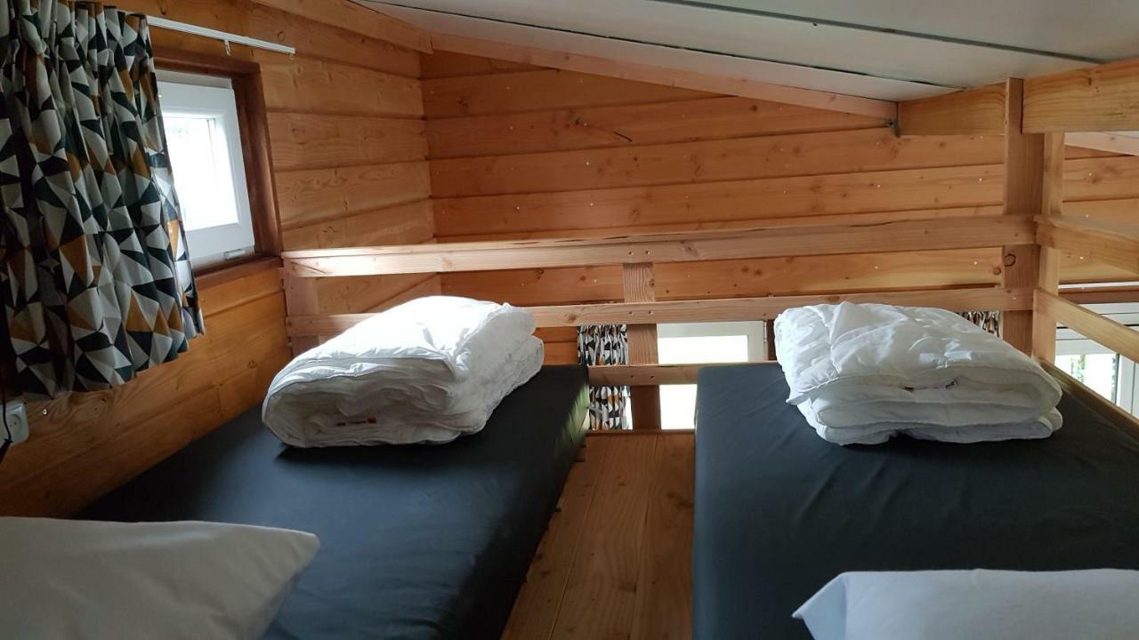 Chalet - Camping 'T Dekske Wintelre Eksteriør billede